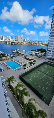 18061 Biscayne Boulevard Aventura FL 33160