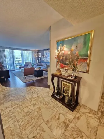 18061 Biscayne Boulevard Aventura FL 33160