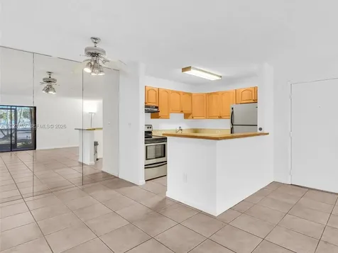831 NE 199th Street Miami FL 33179