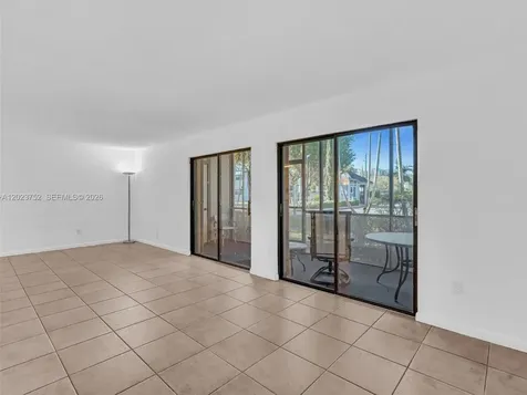 831 NE 199th Street Miami FL 33179