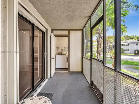 831 NE 199th Street Miami FL 33179