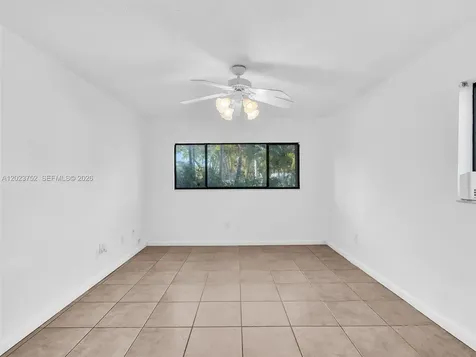 831 NE 199th Street Miami FL 33179