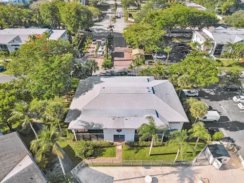 831 NE 199th Street Miami FL 33179