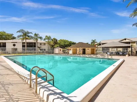 831 NE 199th Street Miami FL 33179