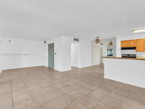 831 NE 199th Street Miami FL 33179