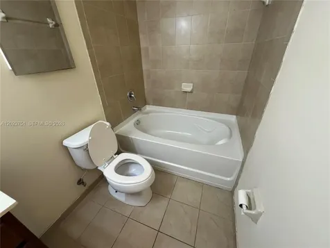 8650 NW 97 Avenue Doral FL 33178