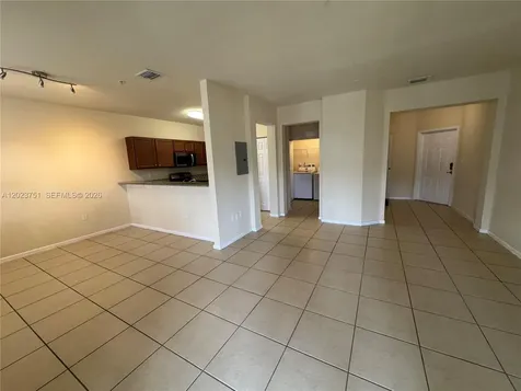 8650 NW 97 Avenue Doral FL 33178