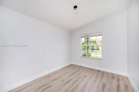 16452 SW 99th Lane Miami FL 33196