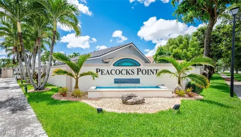 16452 SW 99th Lane Miami FL 33196