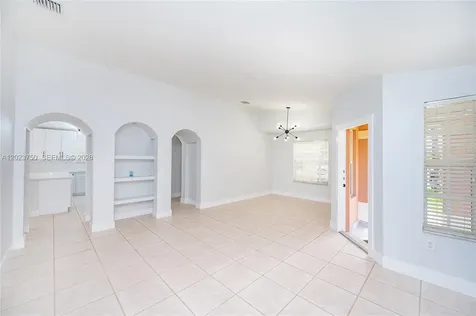 16452 SW 99th Lane Miami FL 33196