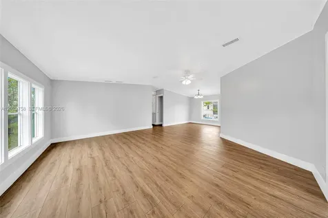 19800 SW 180th Ave Lot 81 Lot 82 Miami FL 33187