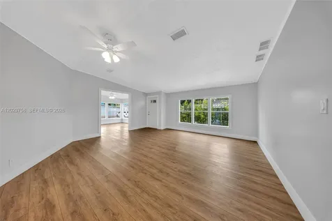 19800 SW 180th Ave Lot 81 Lot 82 Miami FL 33187