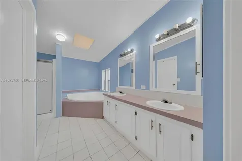 19800 SW 180th Ave Lot 81 Lot 82 Miami FL 33187
