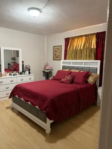 1245 W 24th Street Hialeah FL 33010