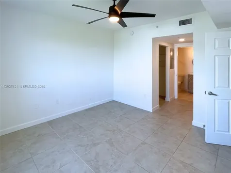 1723 SW 2nd Avenue Miami FL 33129