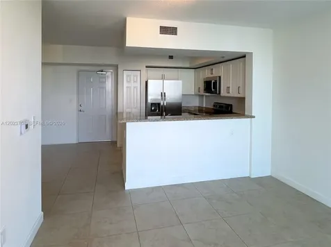 1723 SW 2nd Avenue Miami FL 33129