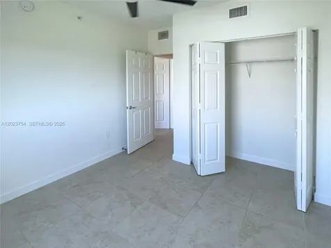 1723 SW 2nd Avenue Miami FL 33129