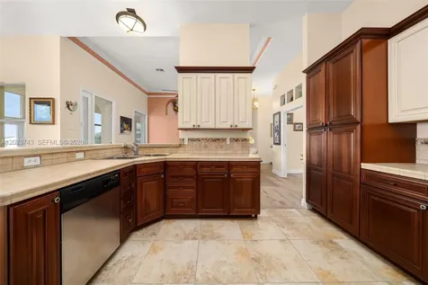 9526 Kingfisher Place Sebring FL 33875