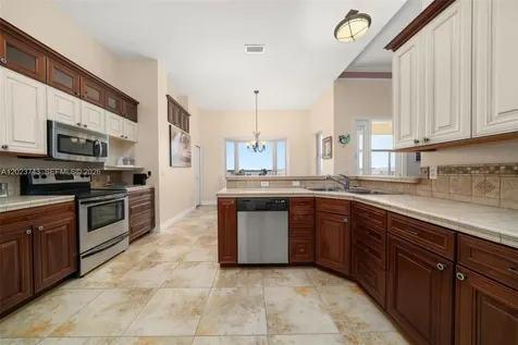 9526 Kingfisher Place Sebring FL 33875