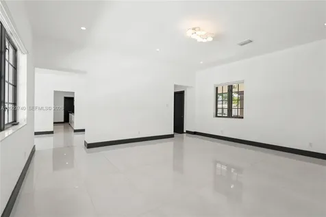 519 Alhambra Circle Coral Gables FL 33134