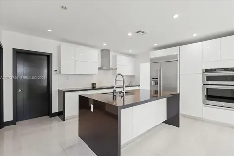 519 Alhambra Circle Coral Gables FL 33134