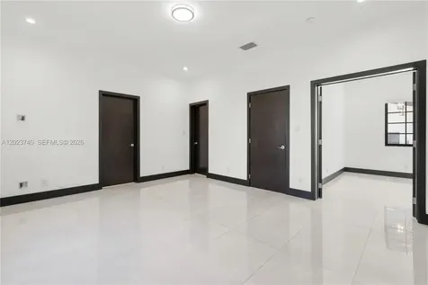 519 Alhambra Circle Coral Gables FL 33134