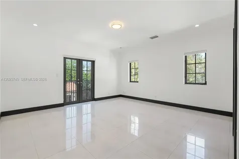 519 Alhambra Circle Coral Gables FL 33134