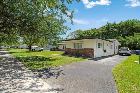 11515 SW 81st Road Pinecrest FL 33156