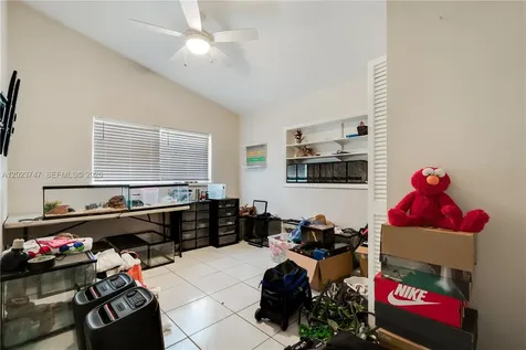 11515 SW 81st Road Pinecrest FL 33156