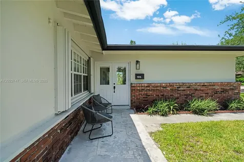 11515 SW 81st Road Pinecrest FL 33156
