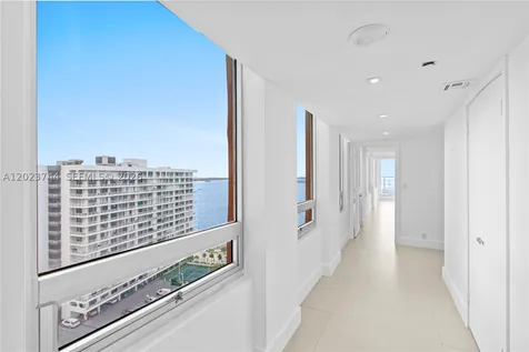 1541 Brickell Avenue Miami FL 33129
