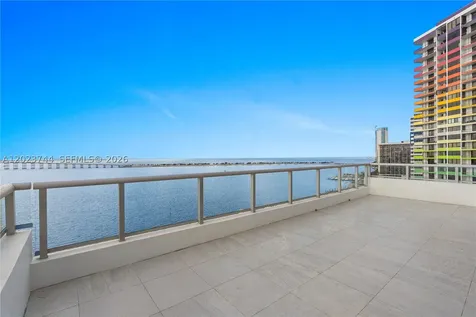 1541 Brickell Avenue Miami FL 33129