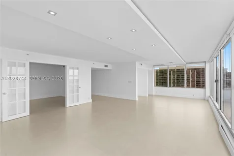 1541 Brickell Avenue Miami FL 33129