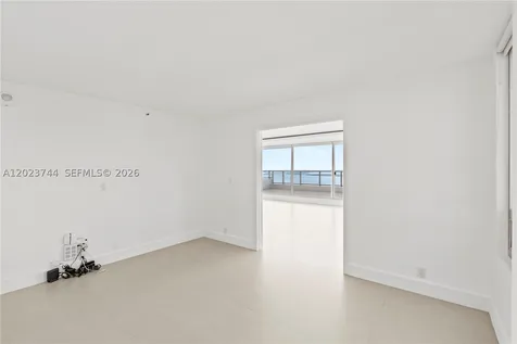 1541 Brickell Avenue Miami FL 33129