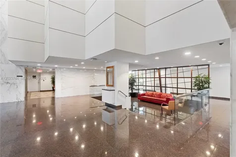 1541 Brickell Avenue Miami FL 33129