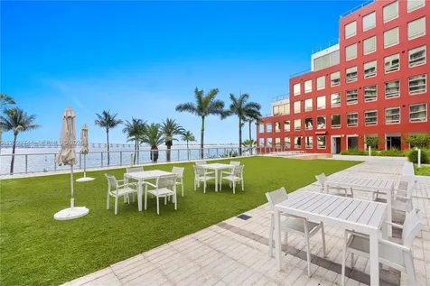 1541 Brickell Avenue Miami FL 33129