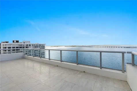1541 Brickell Avenue Miami FL 33129
