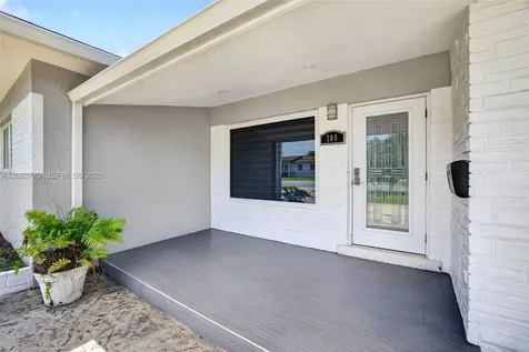 709 NW 9th Court Hallandale Beach FL 33009