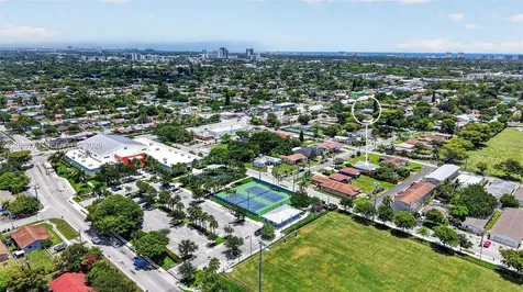 709 NW 9th Court Hallandale Beach FL 33009