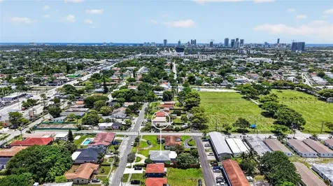 709 NW 9th Court Hallandale Beach FL 33009