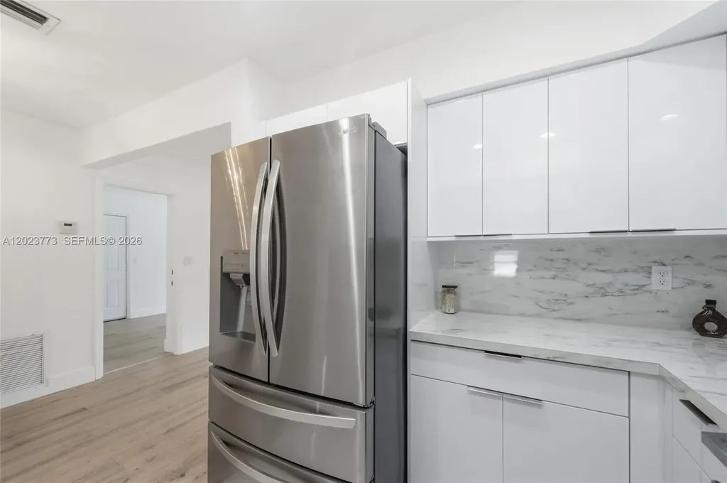 2780 NW 25th Street Fort Lauderdale FL 33311
