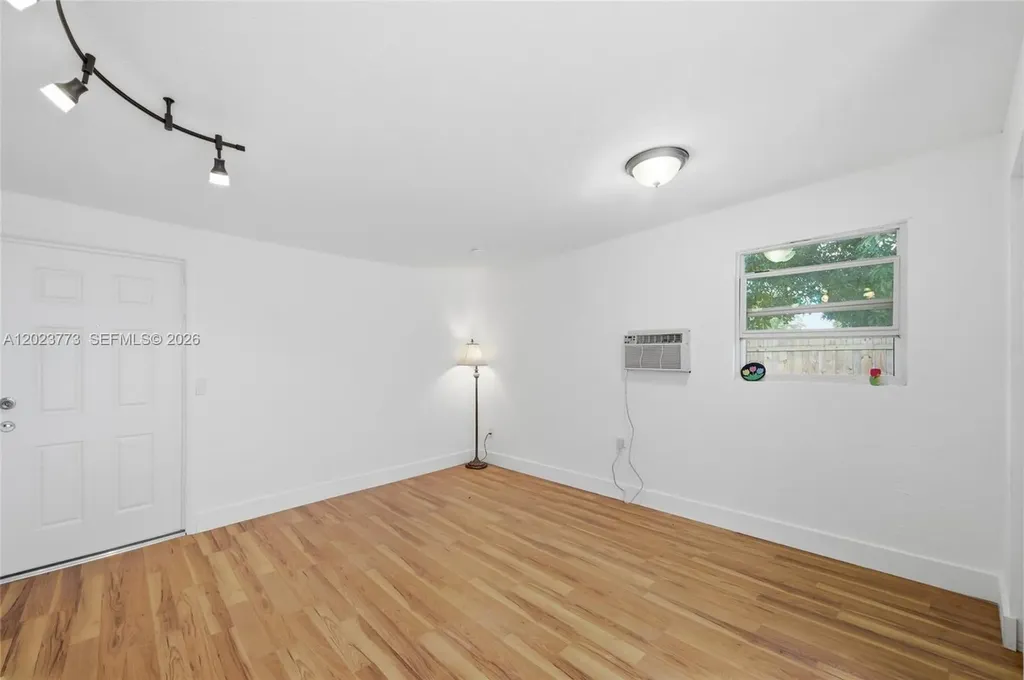2780 NW 25th Street Fort Lauderdale FL 33311
