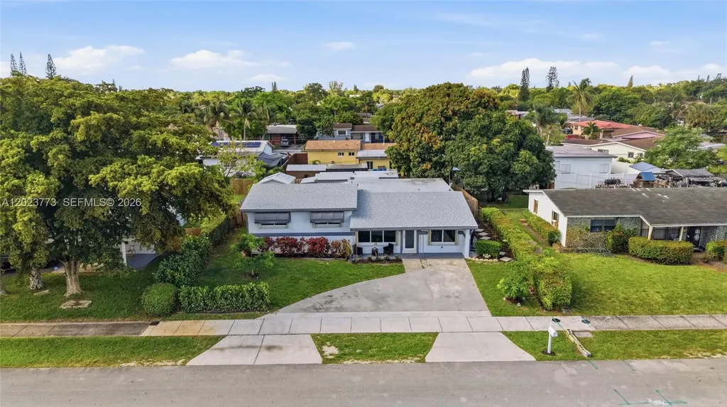 2780 NW 25th Street Fort Lauderdale FL 33311