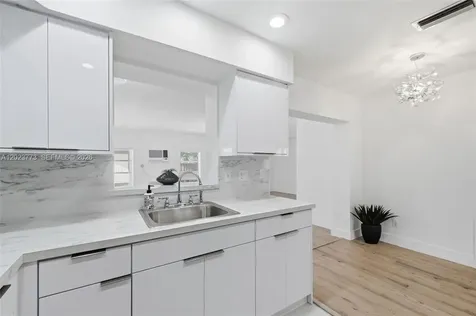 2780 NW 25th Street Fort Lauderdale FL 33311