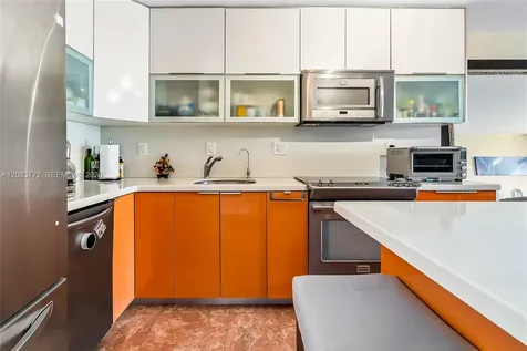 600 SW Parkview Drive Hallandale Beach FL 33009
