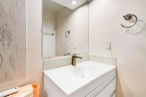 600 SW Parkview Drive Hallandale Beach FL 33009