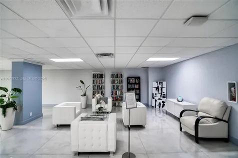 600 SW Parkview Drive Hallandale Beach FL 33009