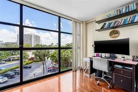 600 SW Parkview Drive Hallandale Beach FL 33009