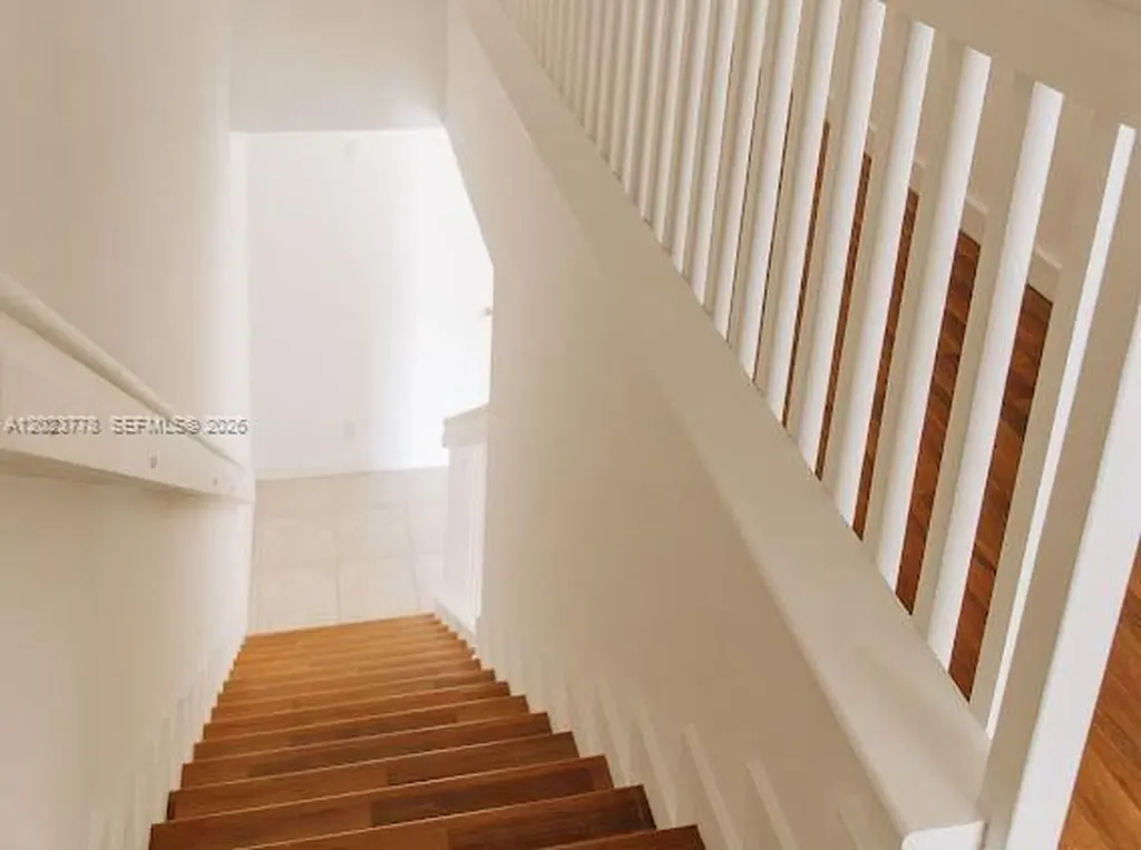10245 Via Hibiscus Boca Raton FL 33428