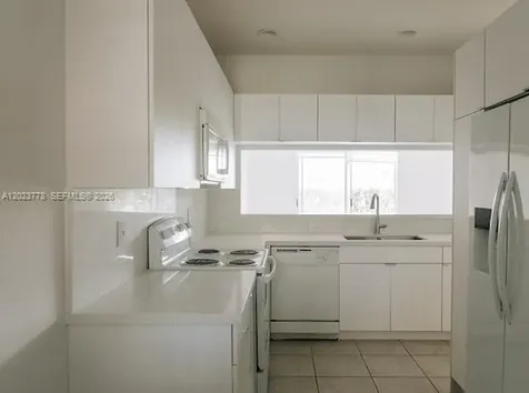 10245 Via Hibiscus Boca Raton FL 33428